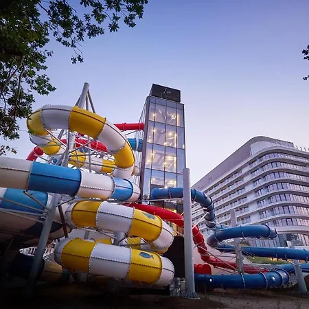 Apartment Vacationclub - Mistral 34